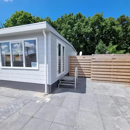 Texel Dream Nr. 17 Op Chaletpark Bregkoog בקתה